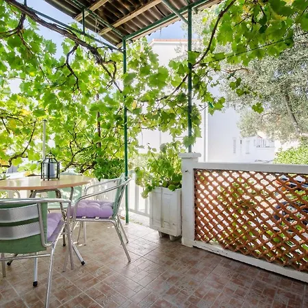 Apartment Ines