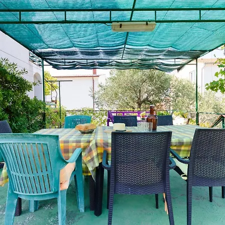 Apartment Ines