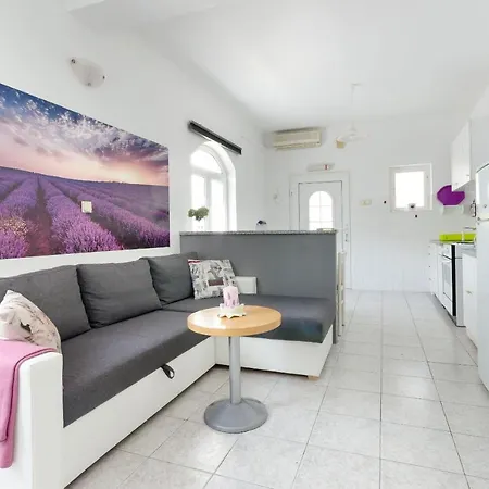 Ines Apartment