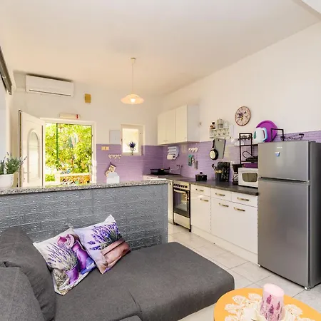 Apartment Ines Banjol