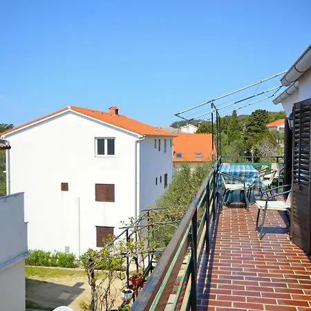 Ines Apartman *
